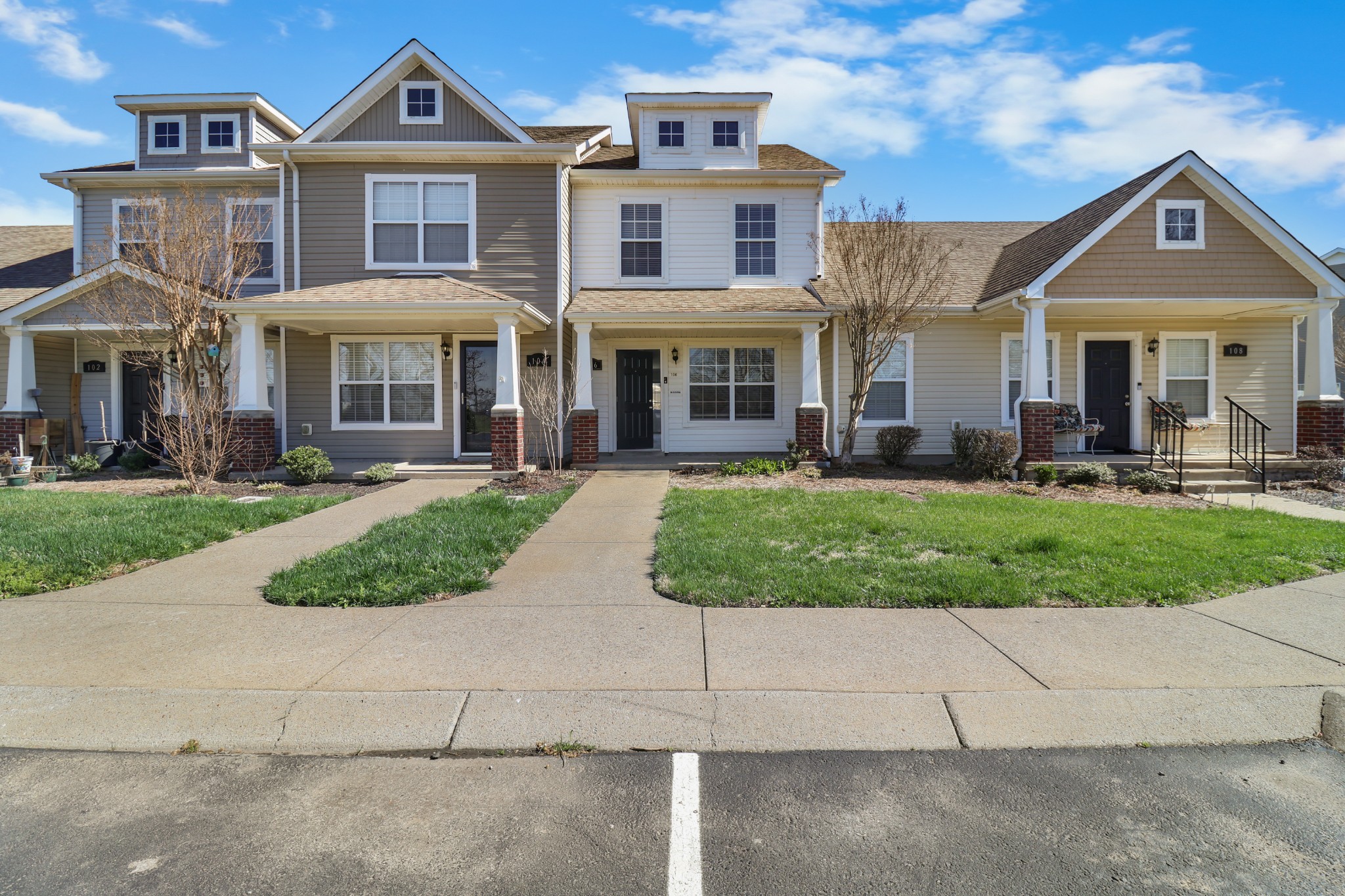 106 Alexander Boulevard - 1