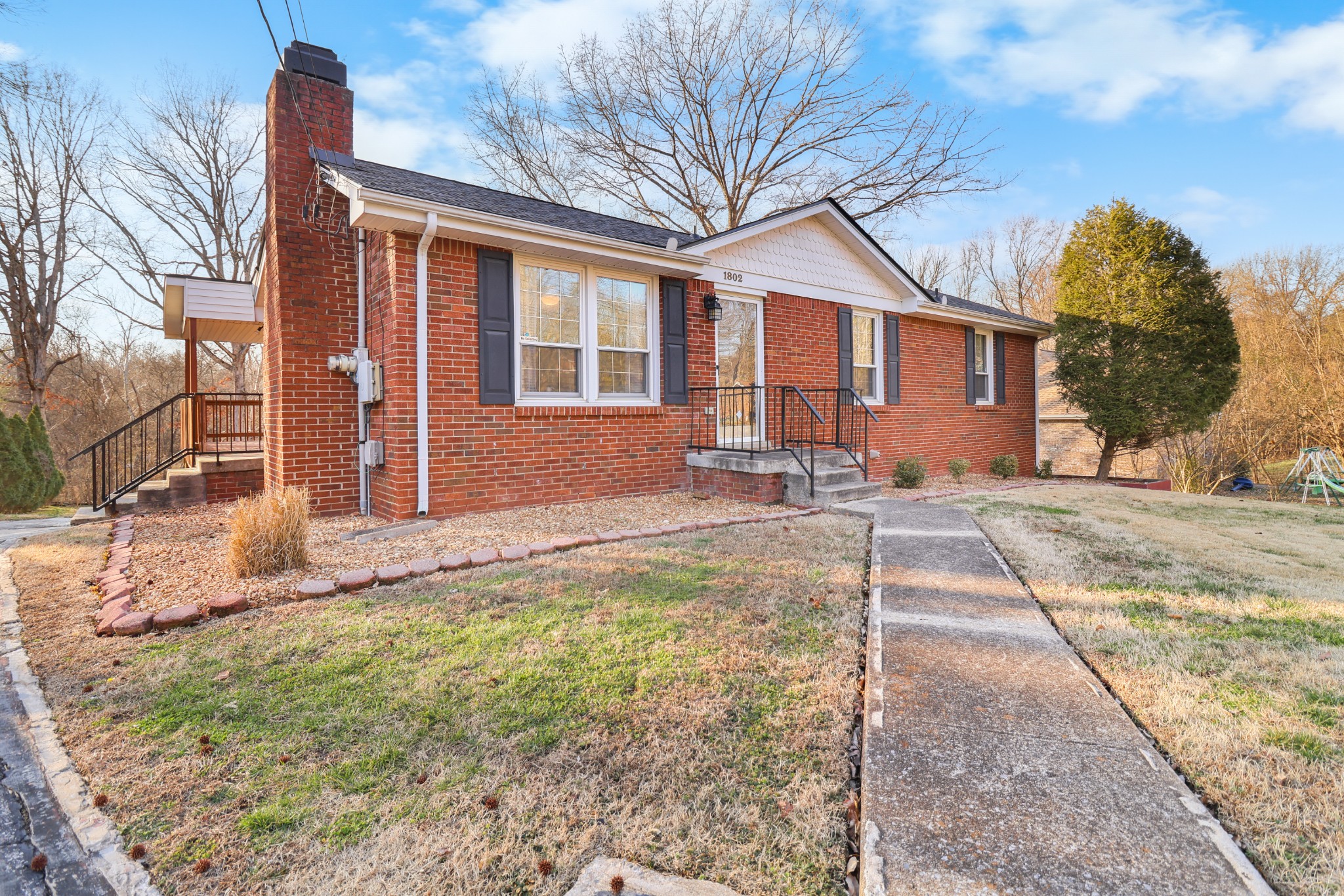 Property thumbnail image