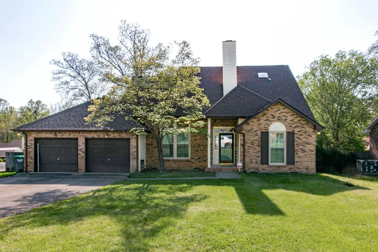 1122 Rosebrook Drive