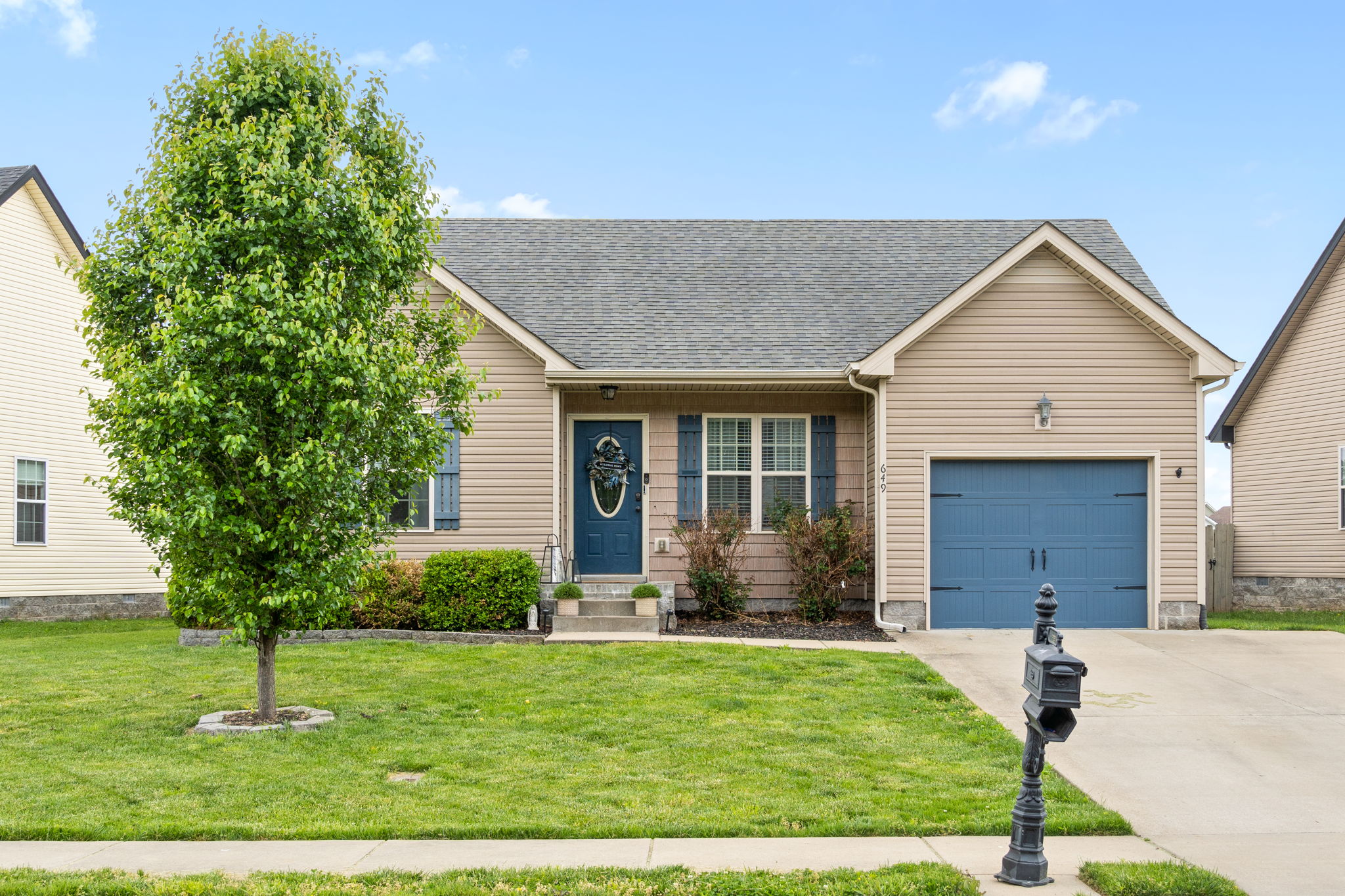 649 Fox Hound Drive